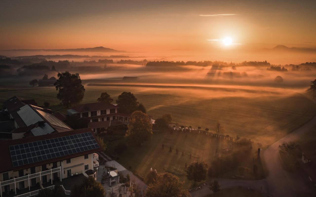 Wellness Natur Resort Gut Edermann Teisendorf Exteriér fotografie